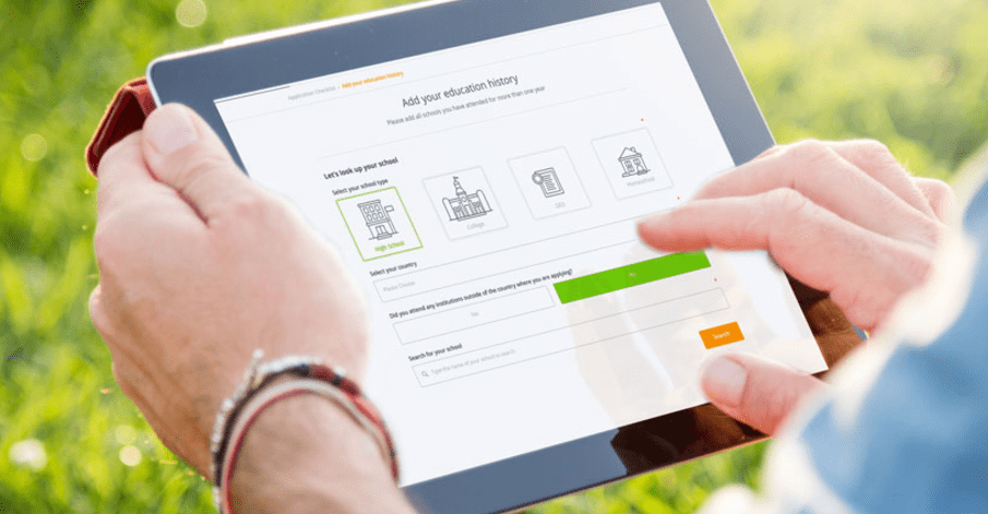 Another CRM that focuses on the application process